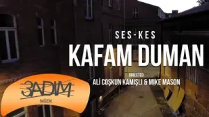 Ses Kes Kafam Duman Albüm Kapağı