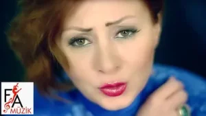 Sesim Gelir Uzaktan Gel Diye Albüm Kapağı