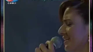 Sevcan Orhan Bir Gün Şu Dünyadan Göçüp Gidersem Sunam