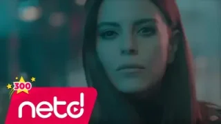 Simge Sağın Üzülmedin Mi
