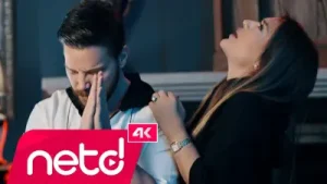 Sinan Akçıl Demet Akalın Yalan Albüm Kapağı
