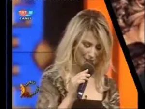 Songül Karlı Ekilir Bir Gün Albüm Kapağı