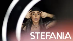 Stefania Solo Un Momento Albüm Kapağı