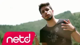Tabir Çiçekler Açıyor Yanaklarında