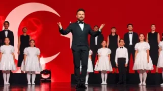 Tarkan Sen Rahat Uyu