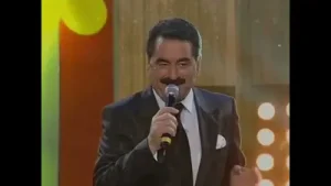 Tatlıses Sivasın Yollarına Canlı Albüm Kapağı