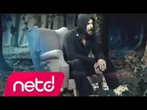 Teoman Topçu Rengin Siyah Albüm Kapağı