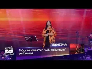 Tuğçe Kandemir Şiir Albüm Kapağı