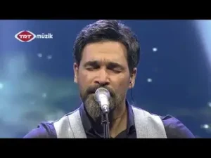 Uğur Işılak Gelmesin Albüm Kapağı