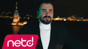 Ulaş Sezgin Bir Kulum İşte Albüm Kapağı