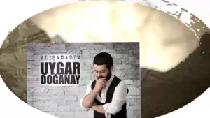 Uygar Doğanay Hele Loy Albüm Kapağı
