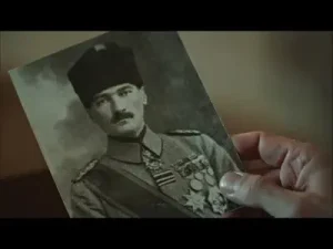 Vatanım Sensin En İçten Albüm Kapağı