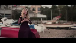 Yağmur Yalçın Yazın Kar Yağar Başıma