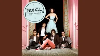 Yalnızlık Senfonisi Model