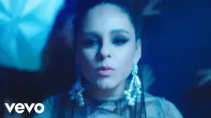 Yasemin Mori Estirelim Mi Ft Eypio Albüm Kapağı
