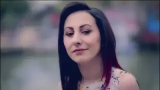 Yasemin Yıldız Biri Var Aya Benzer