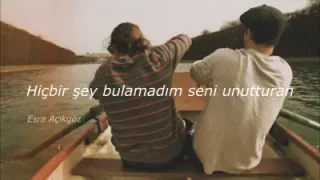 Yedinci Ev Utanıyorum Halimden Lyrics