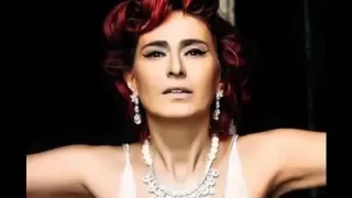 Yıldız Tilbe 2 Kadın 1 Adam