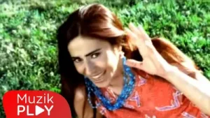 Yıldız Tilbe – Yürü Anca Gidersin Albüm Kapağı