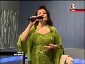 Yüksel Özkasap Kader Ayırdı Bizi Albüm Kapağı