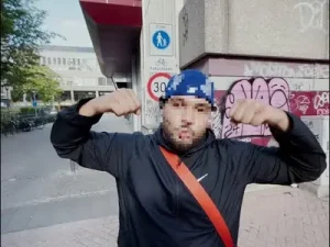 Yung Ouzo On Numara Albüm Kapağı