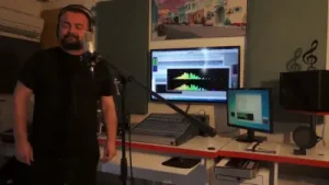 Yusuf Deniz Deniz Üstü Köpürür Albüm Kapağı