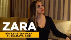 Zara Bir Kere Sevdaya Tutulmaya Gör Albüm Kapağı