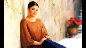Zara Müdür Beyin Yeşil Kürkü Albüm Kapağı