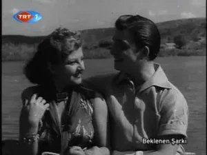 Zeki Müren İmkansız Albüm Kapağı
