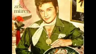 Zeki Müren Yeşil Gözlerinden Muhabbet Kaptım