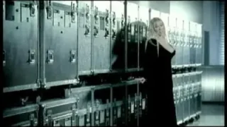 Zerrin Özer Yerin Hazır Git