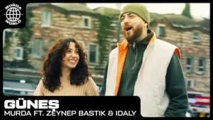 Zeynep Bastık Güneş Albüm Kapağı