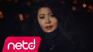 Zeynep Birinci Boş Ver Gönlüm Albüm Kapağı