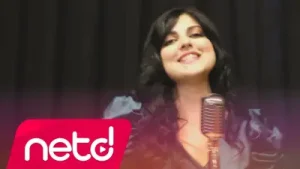 Zeynep Yılmaz Vur Davulcu Albüm Kapağı