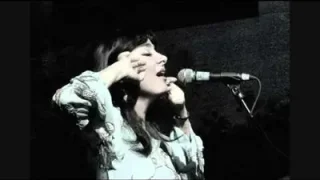 Zohreh Jooya Ayışığında