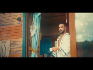 Münür Yıldız – Kafam Nasıl Güzel