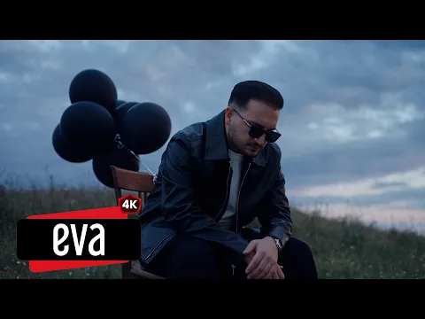 Oktay Kaya - Yarı Yolda Bıraktın video klibi