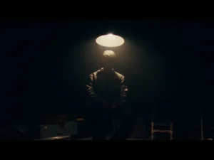 Poizi – GEÇMİŞİMDEN KAÇTIM
