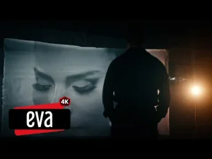 Sinan Akçıl - Bir Dakika Dur
