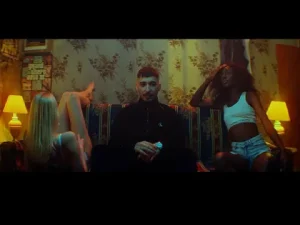 Uzi – Paparazzi